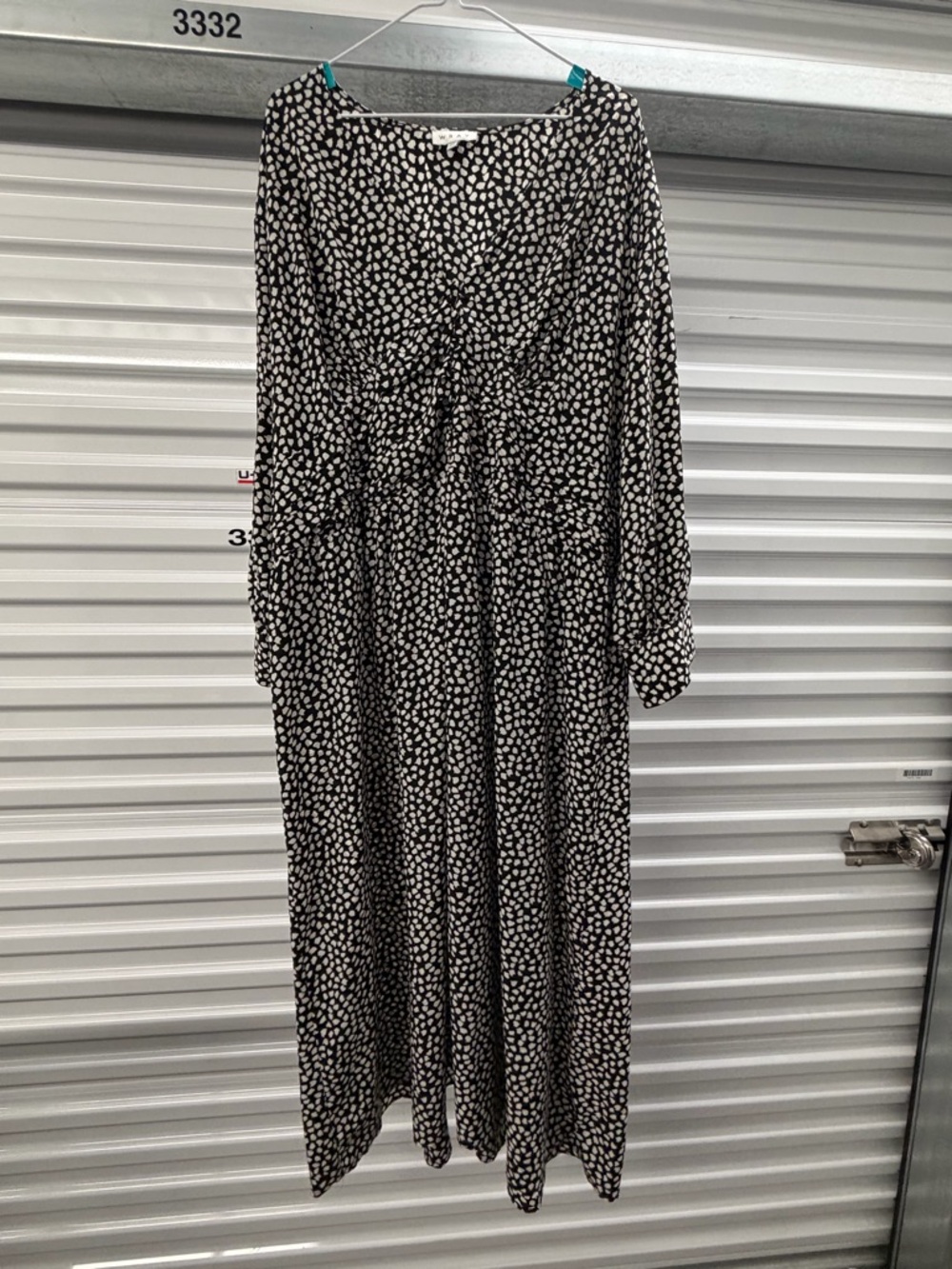 Wray Black and White Printed V-Neck Long Sleeve Maxi Dress